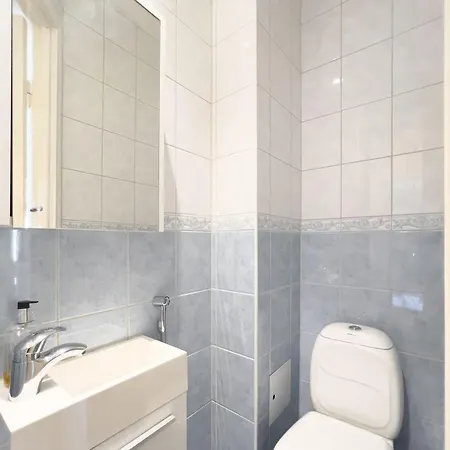 2ndhomes 142 Sqm Floor 4 And 1 With Sauna And Balcony In The Center Of Appartement Helsinki