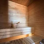 דירה 2ndhomes 142 Sqm Floor 4 And 1 With Sauna And Balcony In The Center Of